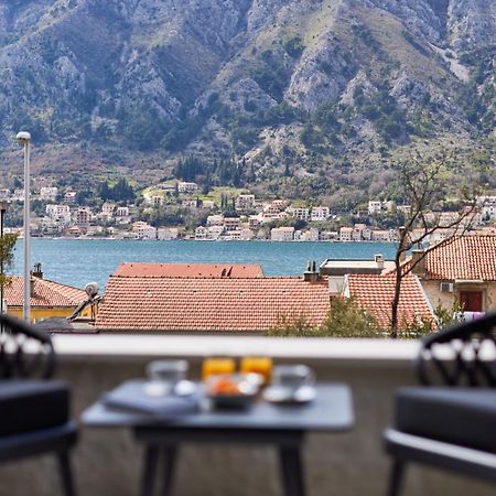 Kotor Lux Apartments And Rooms Exteriör bild